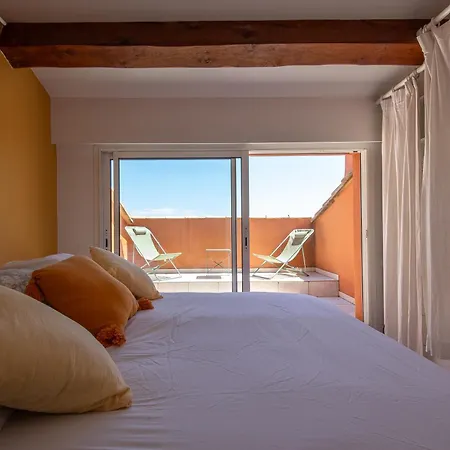 Appartement Les Pieds Dans L Eau Hyères