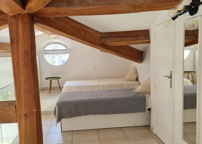 Les Pieds Dans L Eau Hyères