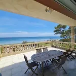 Les Pieds Dans L Eau * Hyères