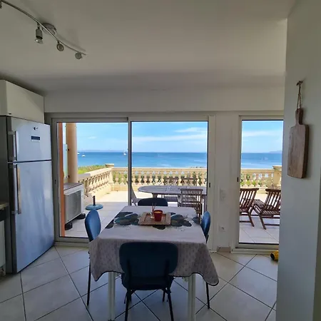 Appartement Les Pieds Dans L Eau