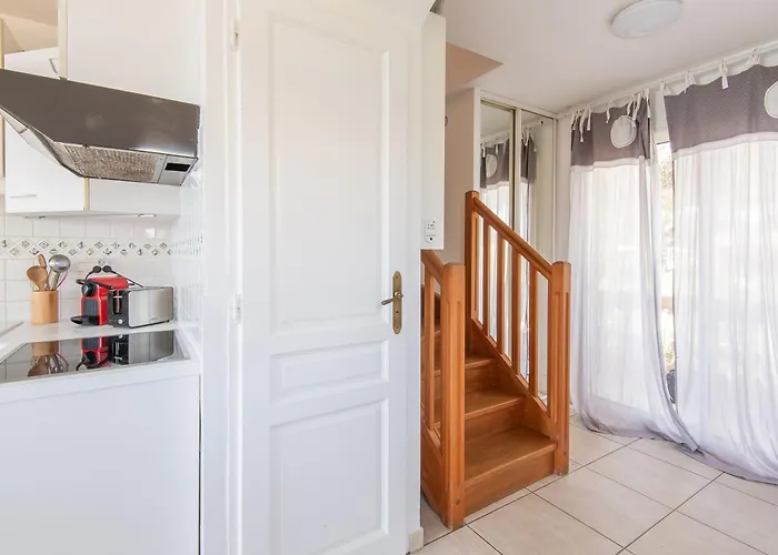 Les Pieds Dans L Eau * Hyères