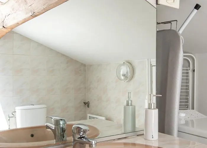 Les Pieds Dans L Eau Apartment *